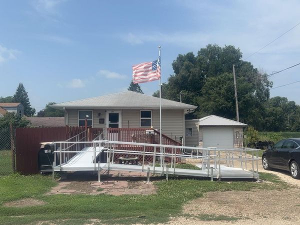 1003 CORNELIUS ST, Cherokee, IA 51012