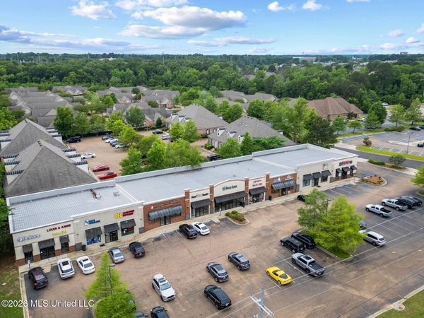 655 Lake Harbour Drive, Ridgeland, MS 39157