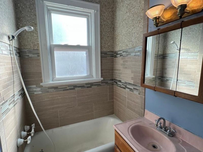 4937 Ralph Avenue, Cincinnati, OH 45238 Photo 8