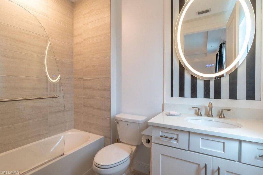 16347 Viansa Way , Unit 102, Naples, FL 34110 Photo
