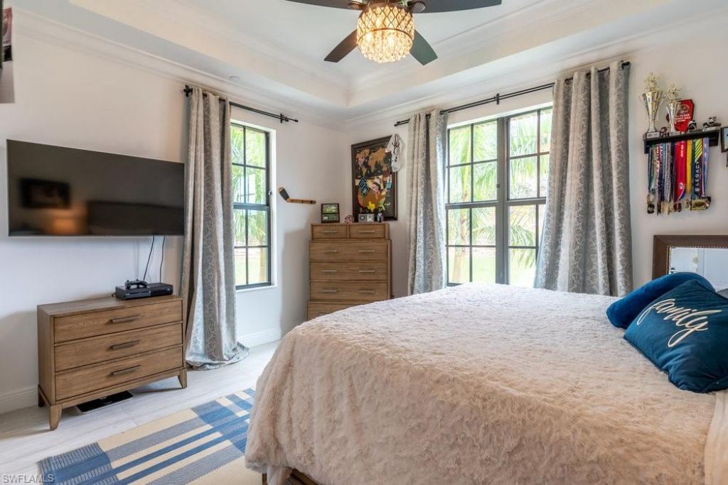 16347 Viansa Way , Unit 102, Naples, FL 34110 Photo