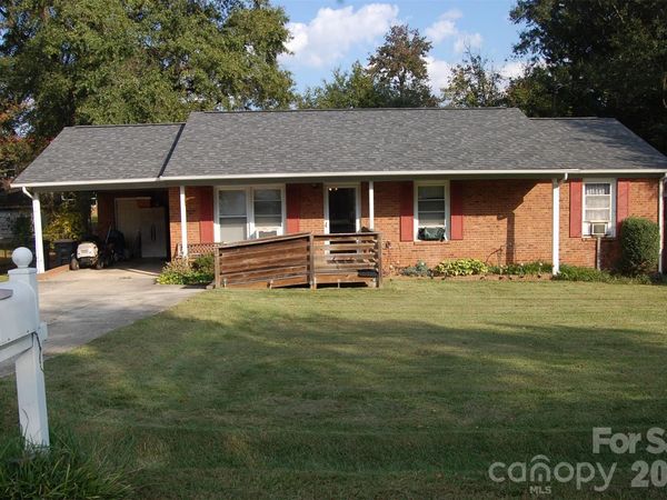 2920 Springdale Avenue , Kannapolis, NC 28081