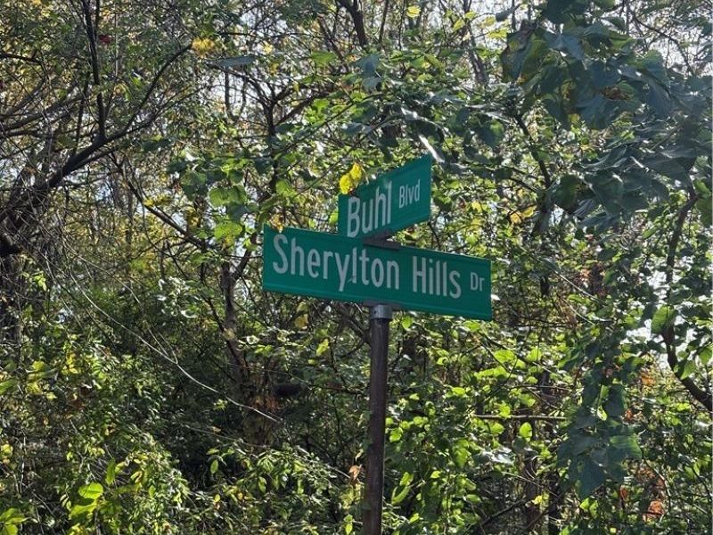 Sherylton Hills Drive, Uniontown, OH 44685 Photo 3