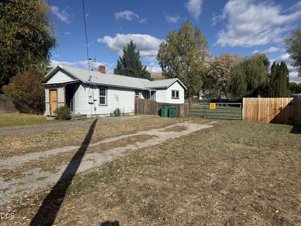 2025 Fargo Street, Klamath Falls, OR 97603
