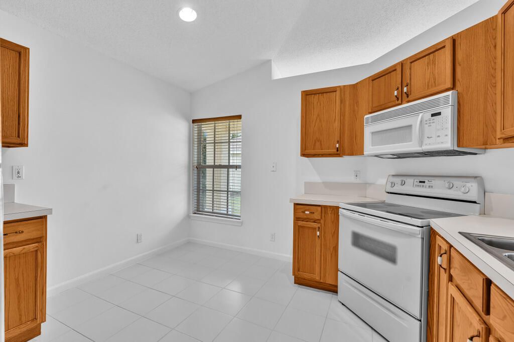 1788 Sawgrass Circle, Greenacres, FL 33413 Photo
