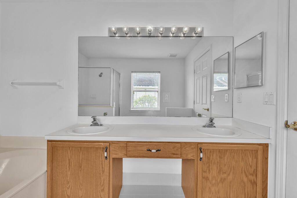 1788 Sawgrass Circle, Greenacres, FL 33413 Photo