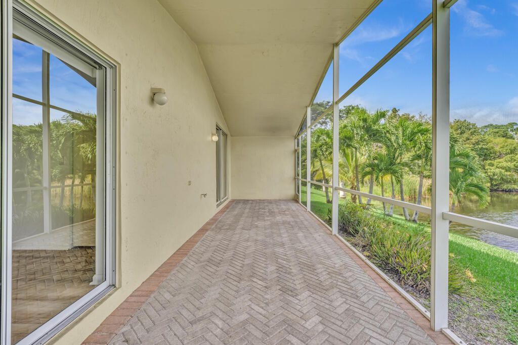 1788 Sawgrass Circle, Greenacres, FL 33413 Photo