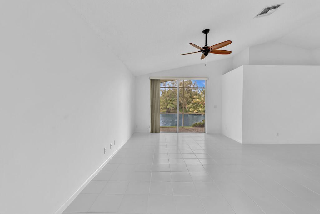 1788 Sawgrass Circle, Greenacres, FL 33413 Photo