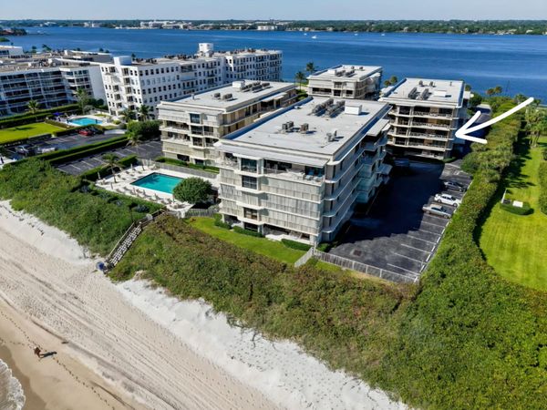 3200 S Ocean Boulevard, Unit D-301, Palm Beach, FL 33480