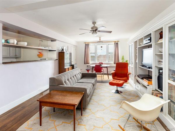 609 Kappock , Unit 8D, Bronx, NY 10463