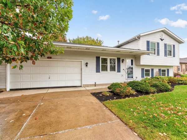 295 Hearthstone Drive , Delaware, OH 43015