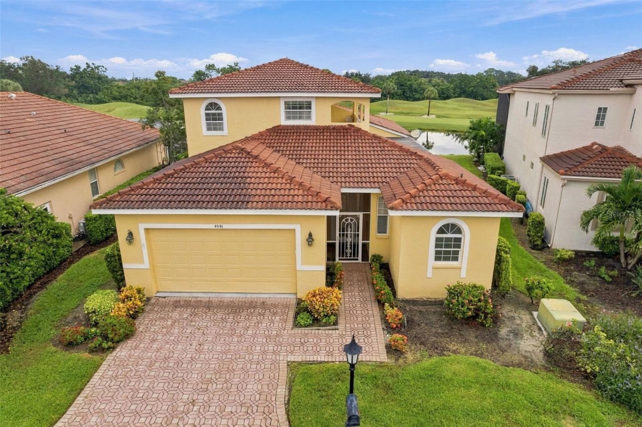 4541 Murcia Boulevard , Unit 11, Sarasota, FL 34238 Photo