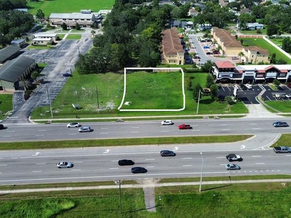 10207 E COLONIAL DRIVE , ORLANDO, FL 32817