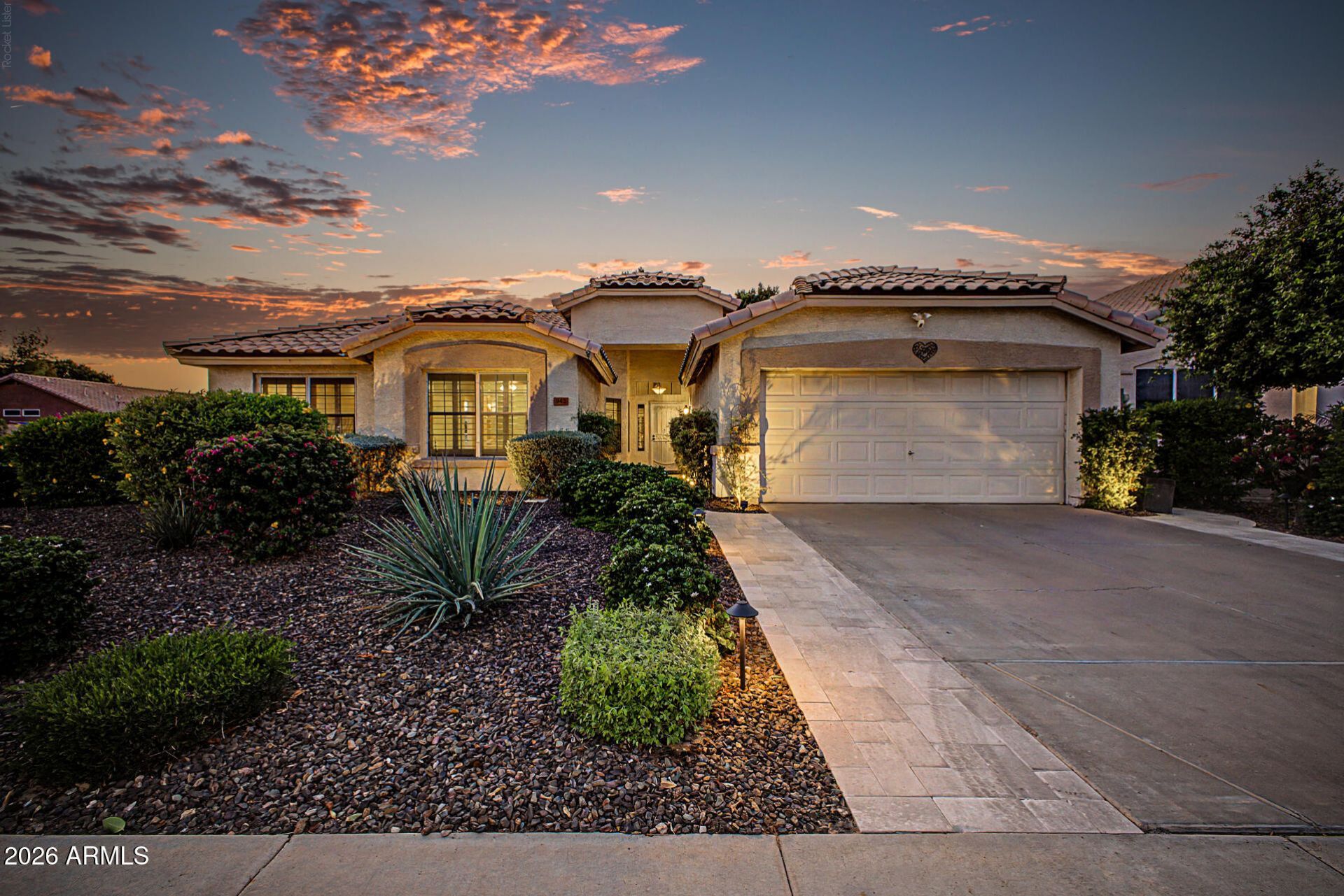 942 N Sicily Drive, Chandler, AZ 85226 Main Photo