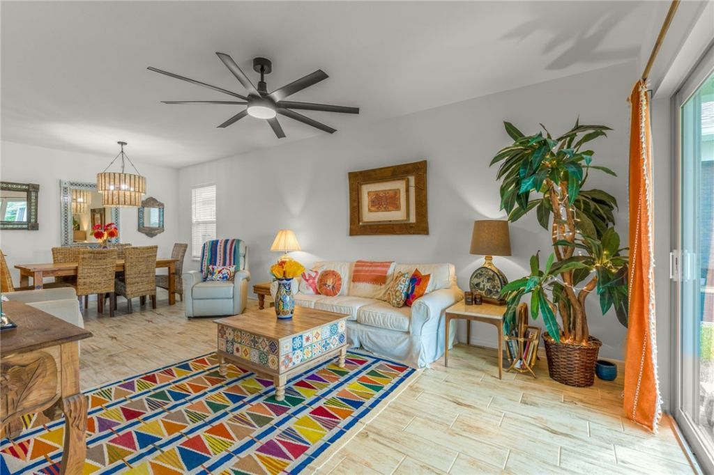 5975 Red Maple Manor, Vero Beach, FL 32966 Photo