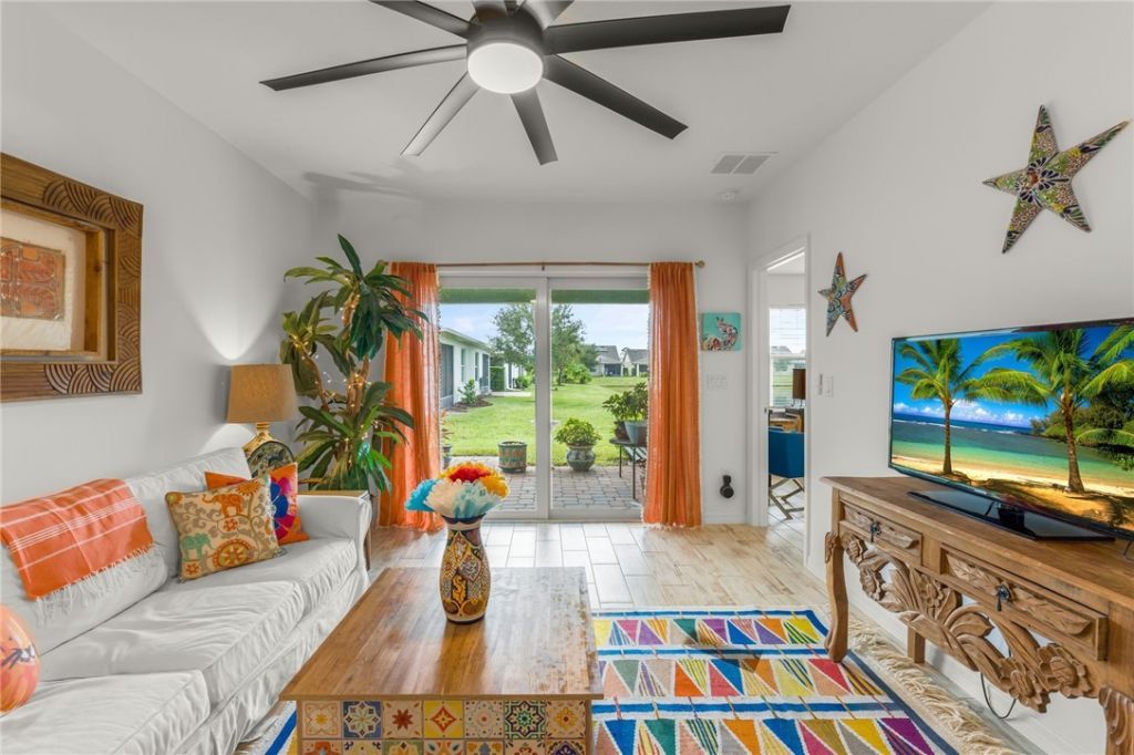 5975 Red Maple Manor, Vero Beach, FL 32966 Photo