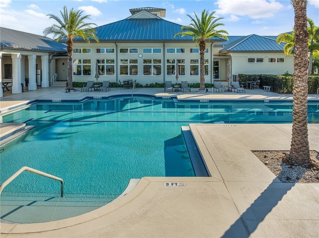 5975 Red Maple Manor, Vero Beach, FL 32966 Photo