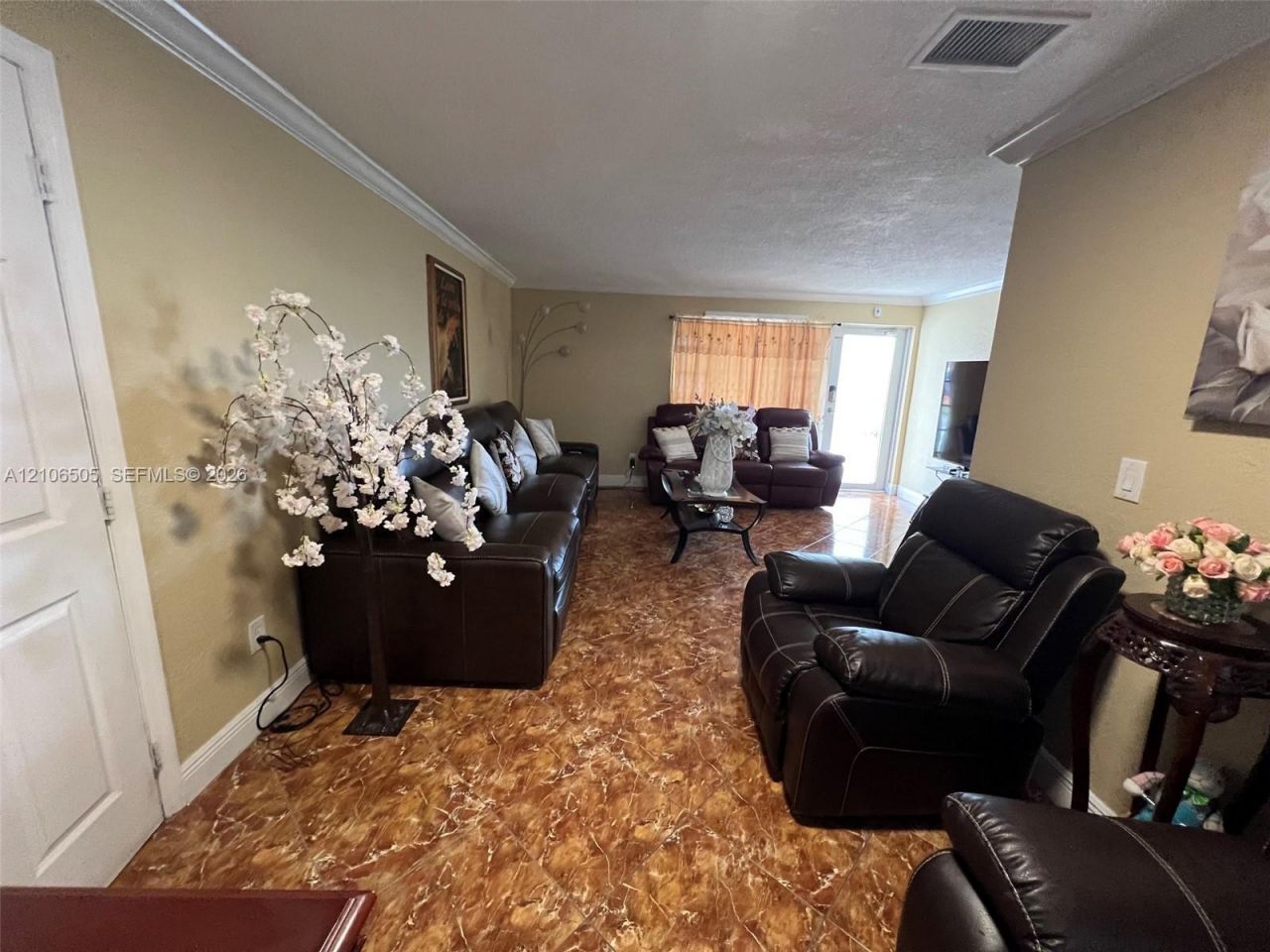 7330 W 14th Ave , Hialeah, FL 33014 Photo