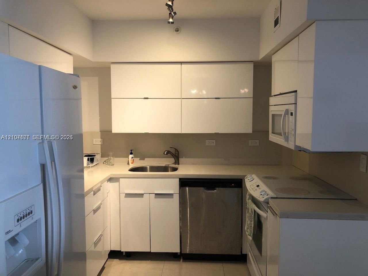 1500 Bay Rd , Unit 1234S, Miami Beach, FL 33139 Photo