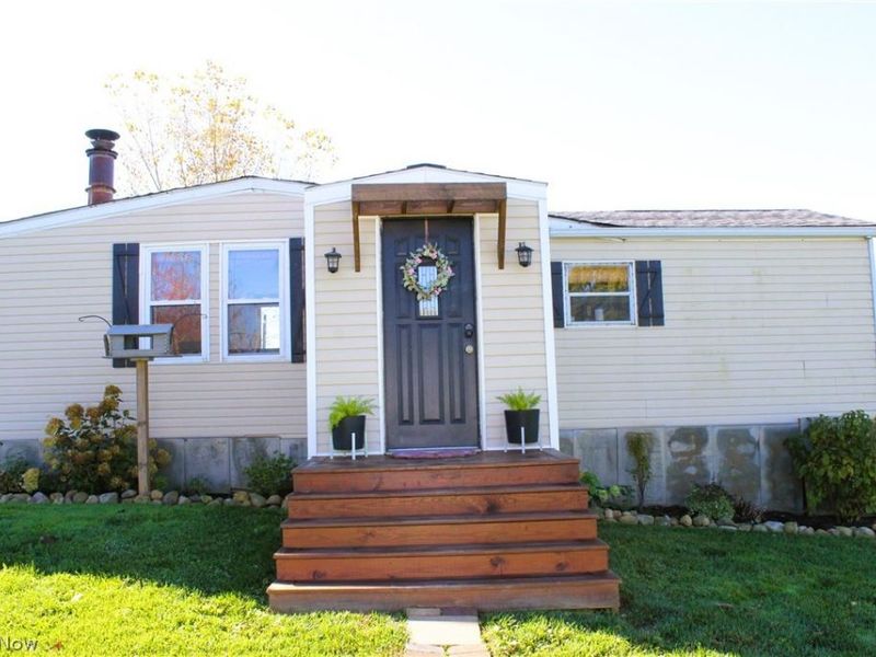 13654 Township Road 473, Lakeville, OH 44638 Photo 2