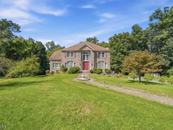 6 Andre Ct, Hardyston, NJ 07416