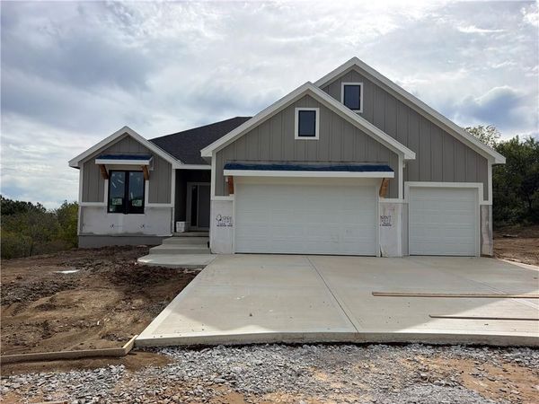 4805 NE 86th Terrace, Kansas City, MO 64156