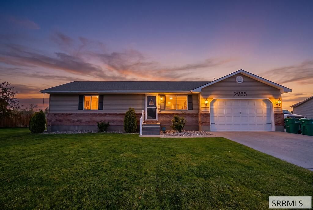2985 Sagebrush Avenue, Iona, ID 83427 Main Photo
