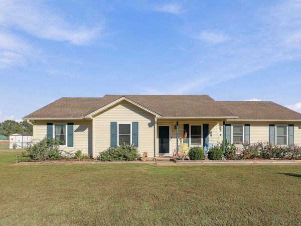 385 Crossroads , Ward, AR 72176