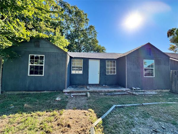 1604 Walnut Street , Muskogee, OK 74403