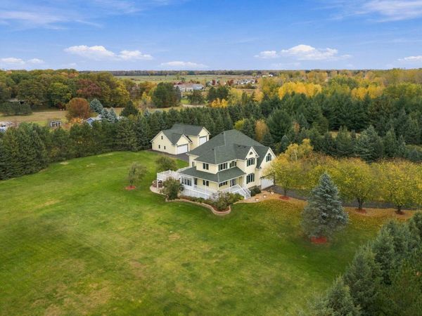 4951 121st Avenue NE, Blaine, MN 55449