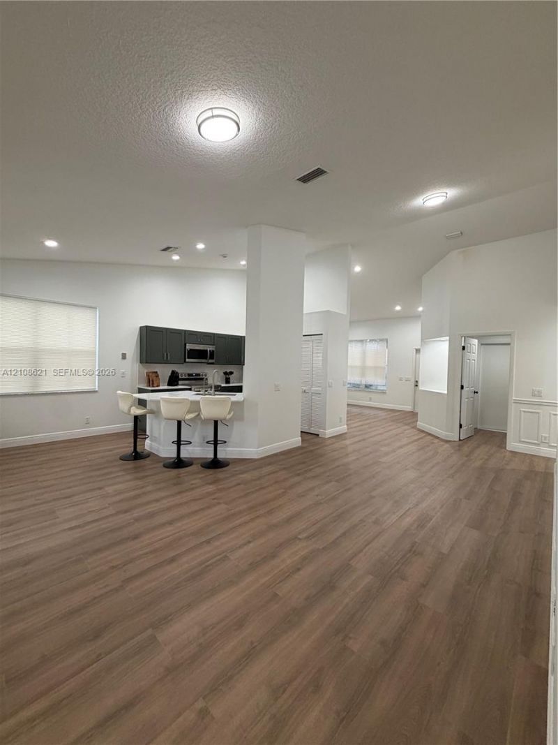853 Sand Creek Cir , Weston, FL 33327 Photo