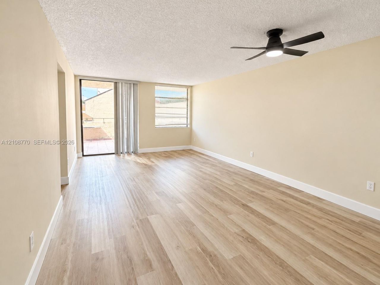 10500 SW 108th Ave , Unit B402, Miami, FL 33176 Photo