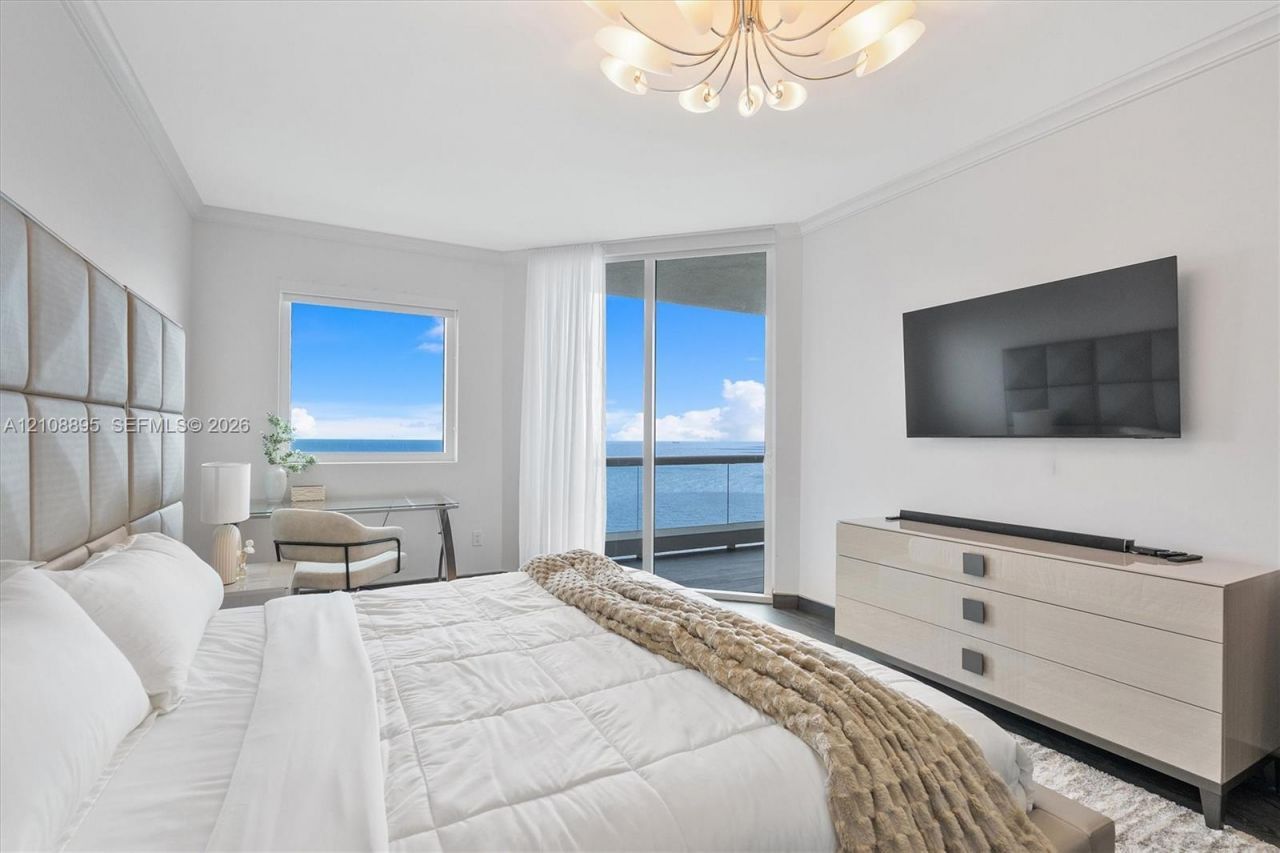 17875 Collins Ave , Unit 3005, Sunny Isles Beach, FL 33160 Photo