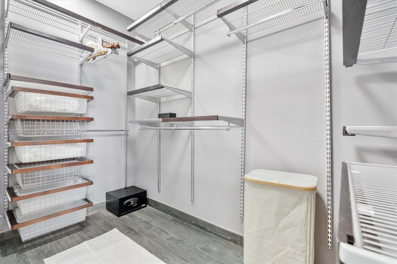 17875 Collins Ave , Unit 3005, Sunny Isles Beach, FL 33160 Photo