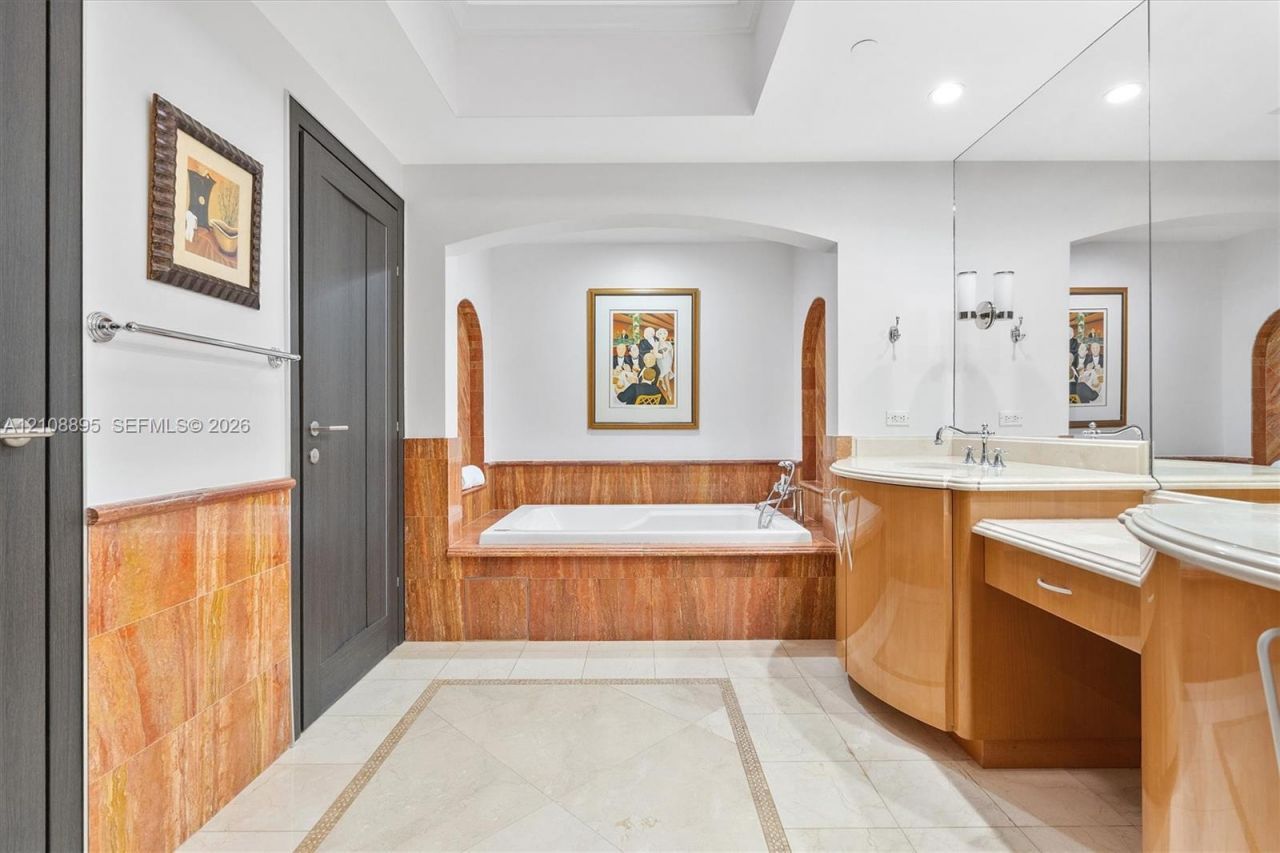 17875 Collins Ave , Unit 3005, Sunny Isles Beach, FL 33160 Photo