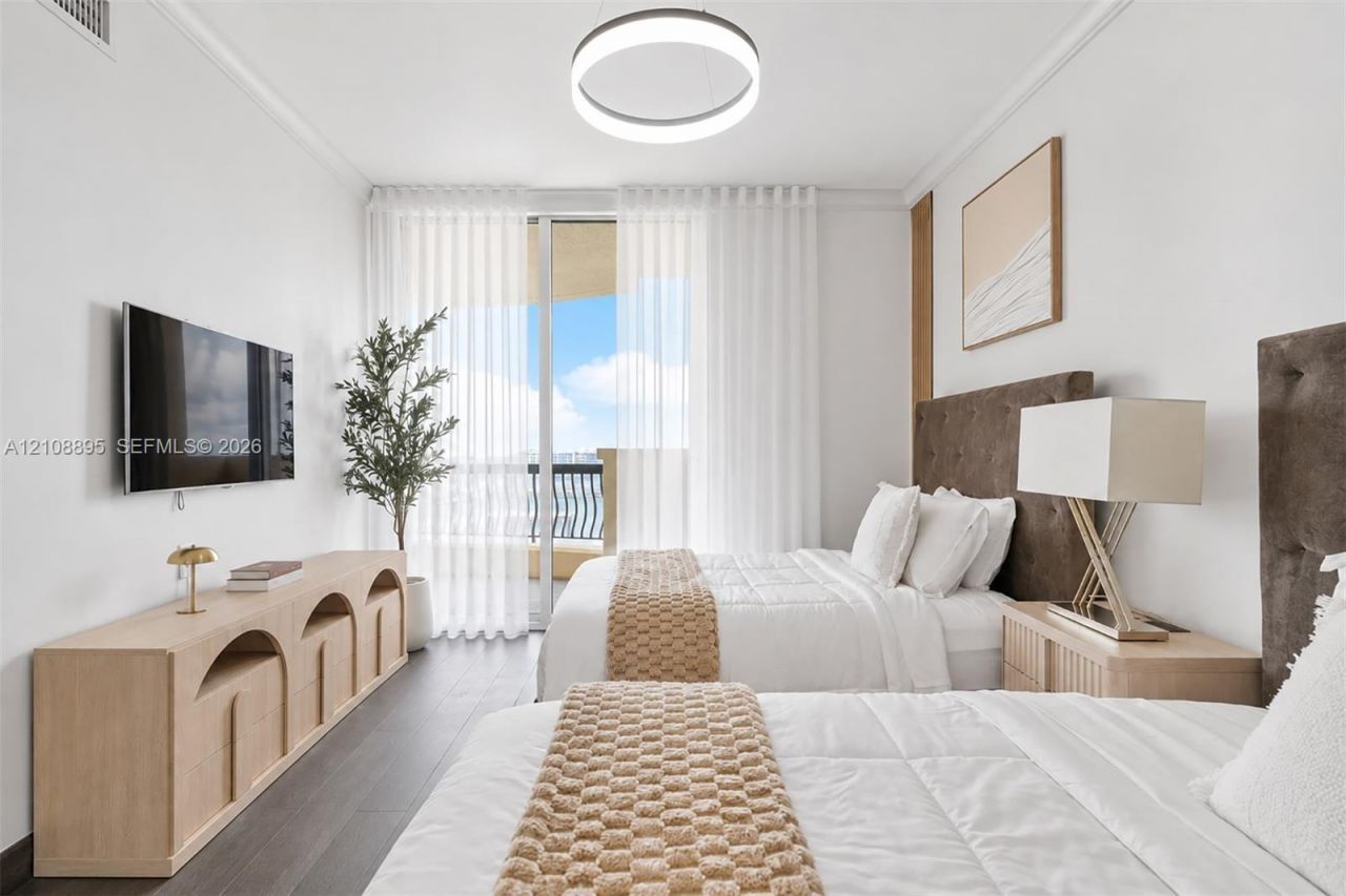 17875 Collins Ave , Unit 3005, Sunny Isles Beach, FL 33160 Photo