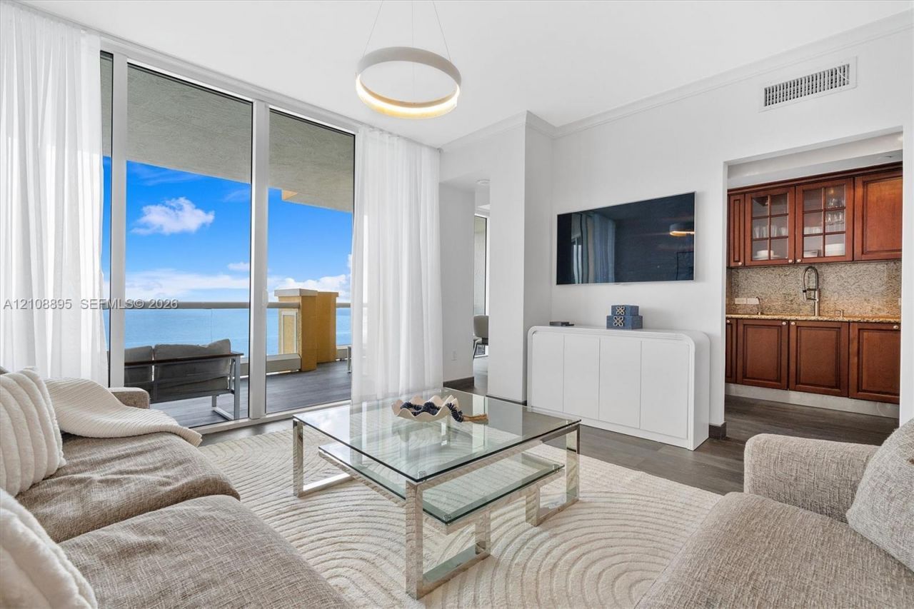 17875 Collins Ave , Unit 3005, Sunny Isles Beach, FL 33160 Photo