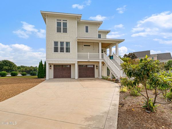 2616 Lennoxville Road, Beaufort, NC 28516
