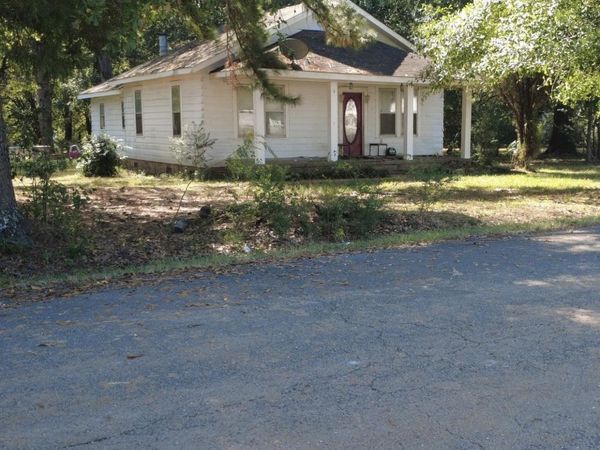 950 Co Rd 228, Florence, AL 35633