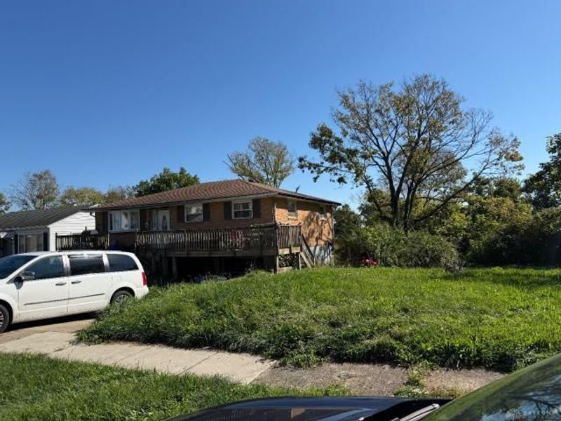 520 Mia Avenue, Dayton, OH 45417 Photo 3