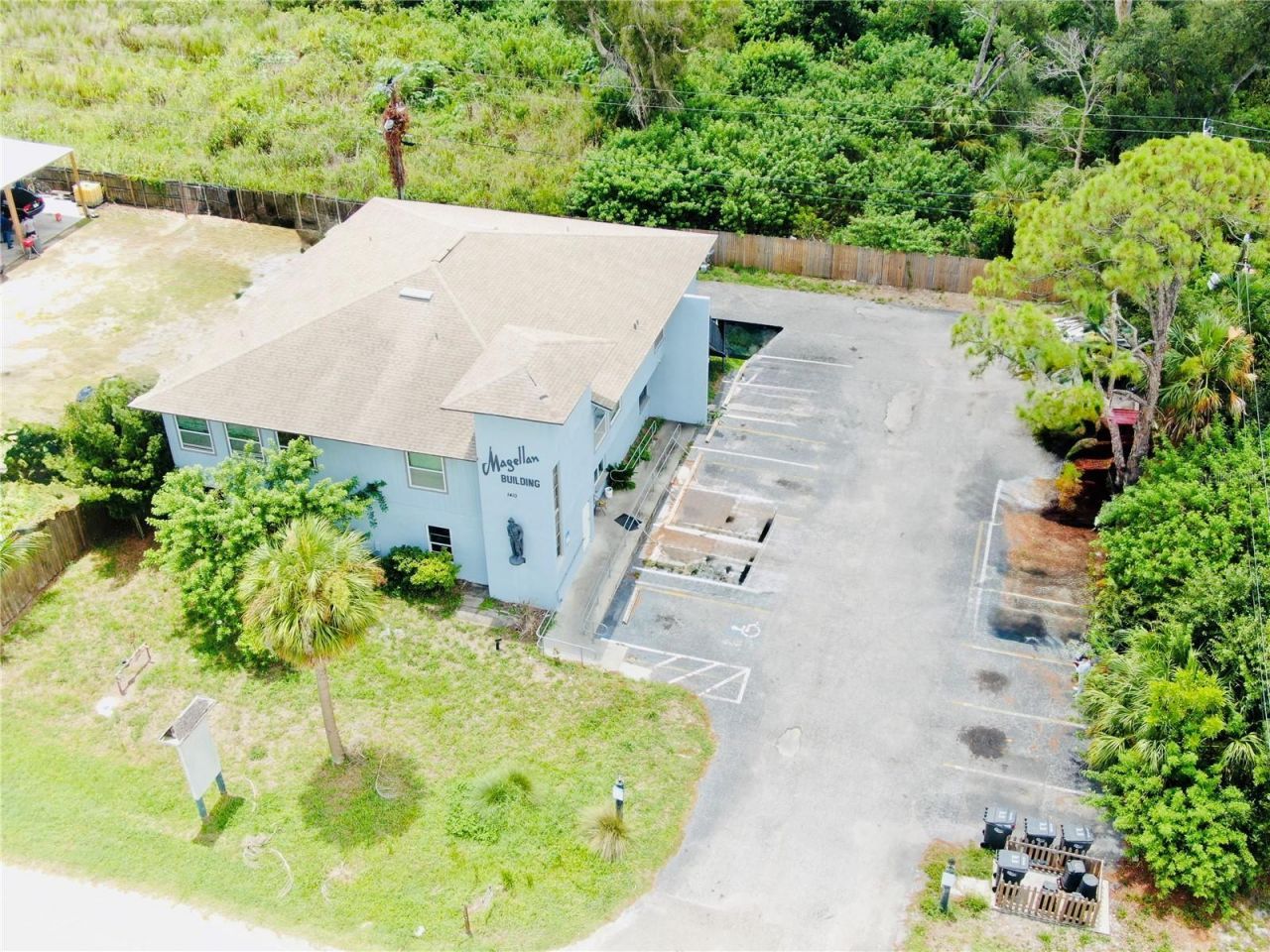 1410 Magellan Drive , Sarasota, FL 34243 Photo