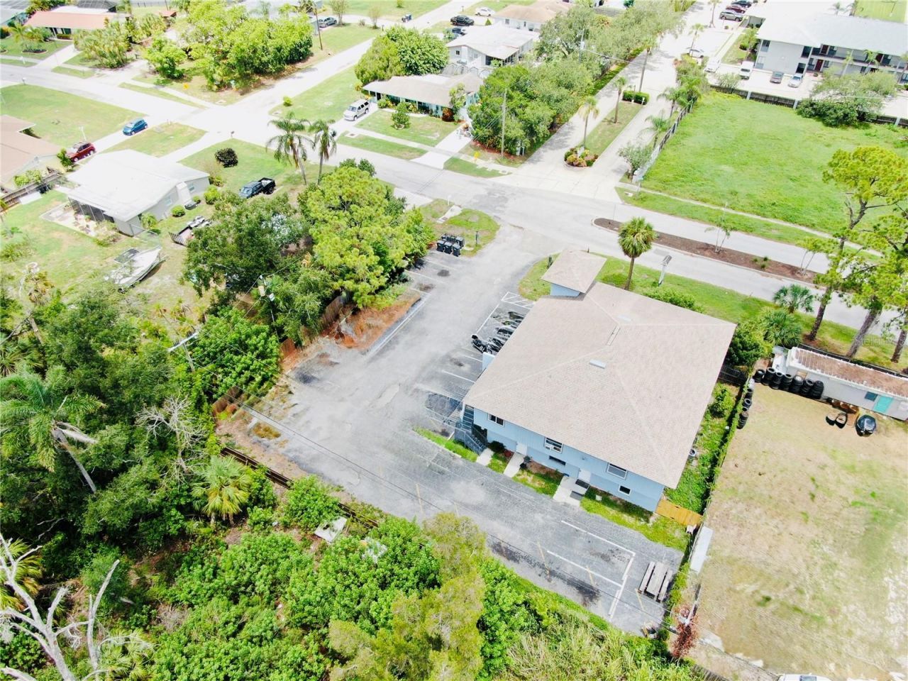 1410 Magellan Drive , Sarasota, FL 34243 Photo