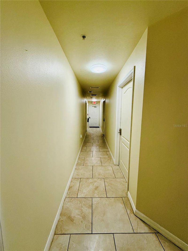 1410 Magellan Drive , Sarasota, FL 34243 Photo
