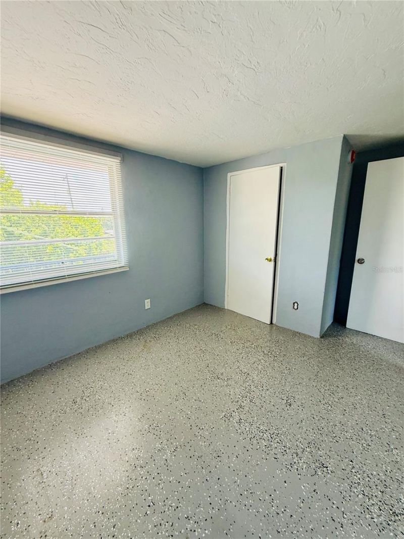 2700 Palmadelia Avenue , Sarasota, FL 34234 Photo