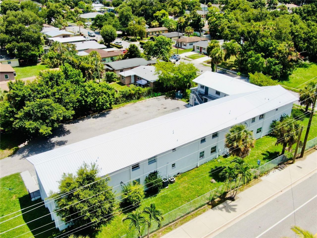 2700 Palmadelia Avenue , Sarasota, FL 34234 Photo