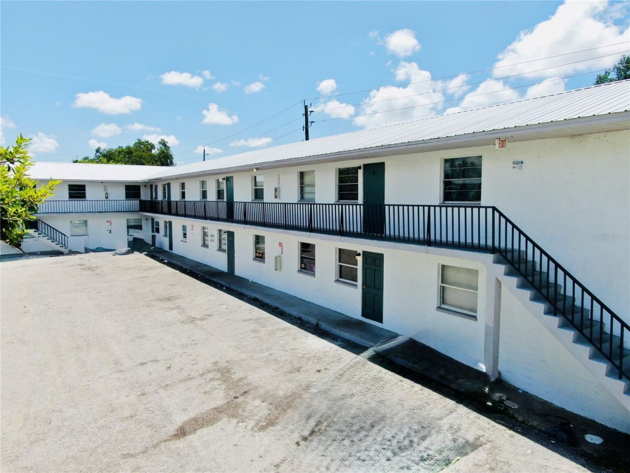 2700 Palmadelia Avenue , Sarasota, FL 34234 Photo