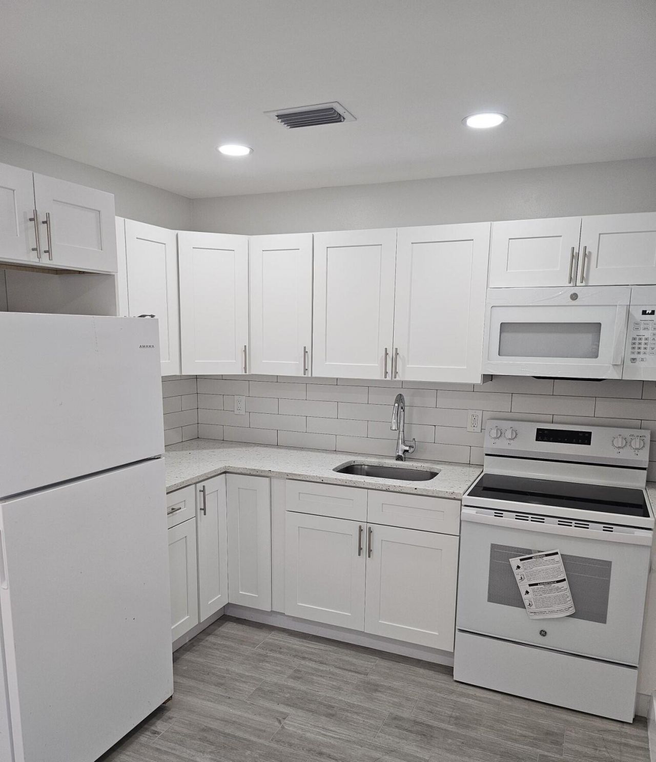 5211 Parker Avenue, West Palm Beach, FL 33405 Photo