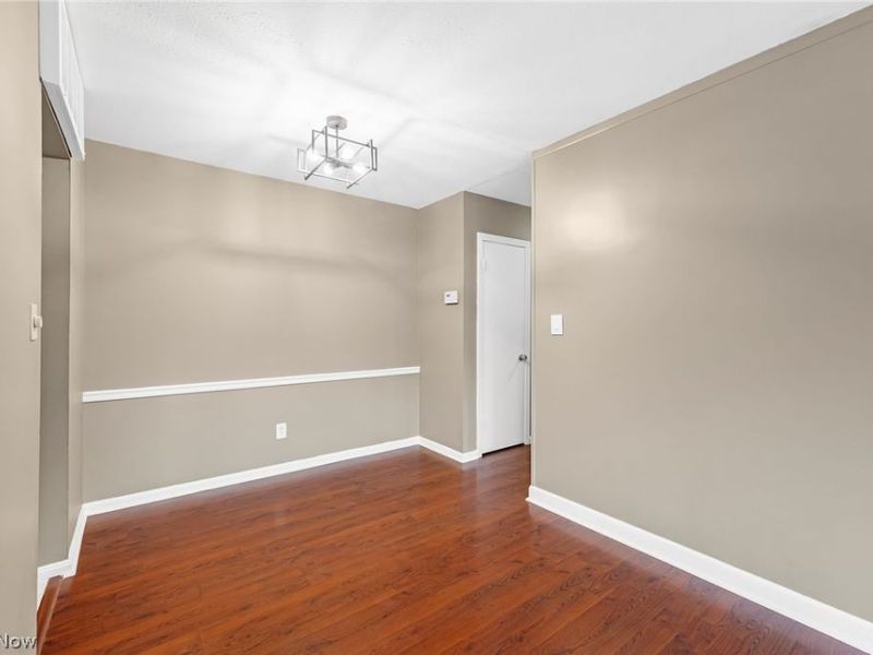 6910 Carriage Hill Drive, Unit 204, Brecksville, OH 44141 Photo 11