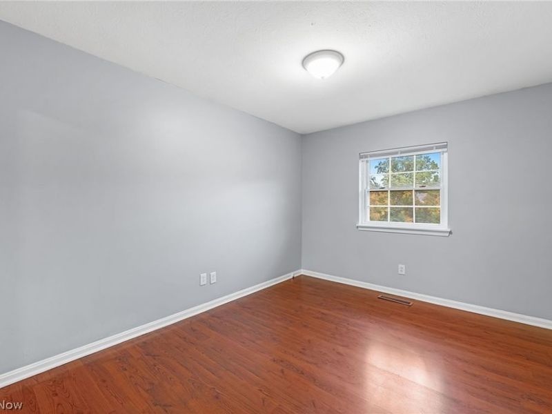 6910 Carriage Hill Drive, Unit 204, Brecksville, OH 44141 Photo 17
