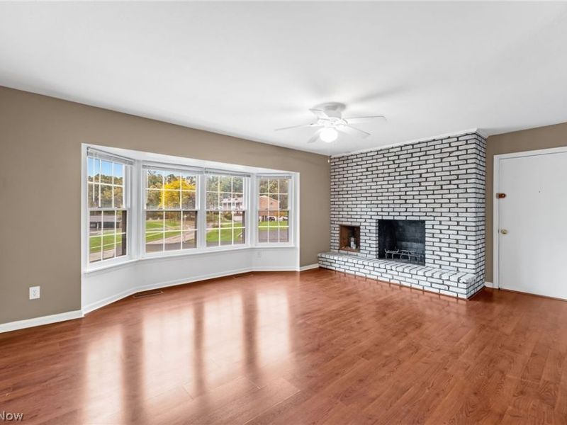 6910 Carriage Hill Drive, Unit 204, Brecksville, OH 44141 Photo 3